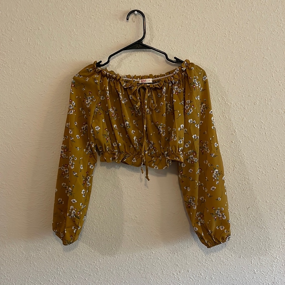 Yellow floral long sleeve crop top